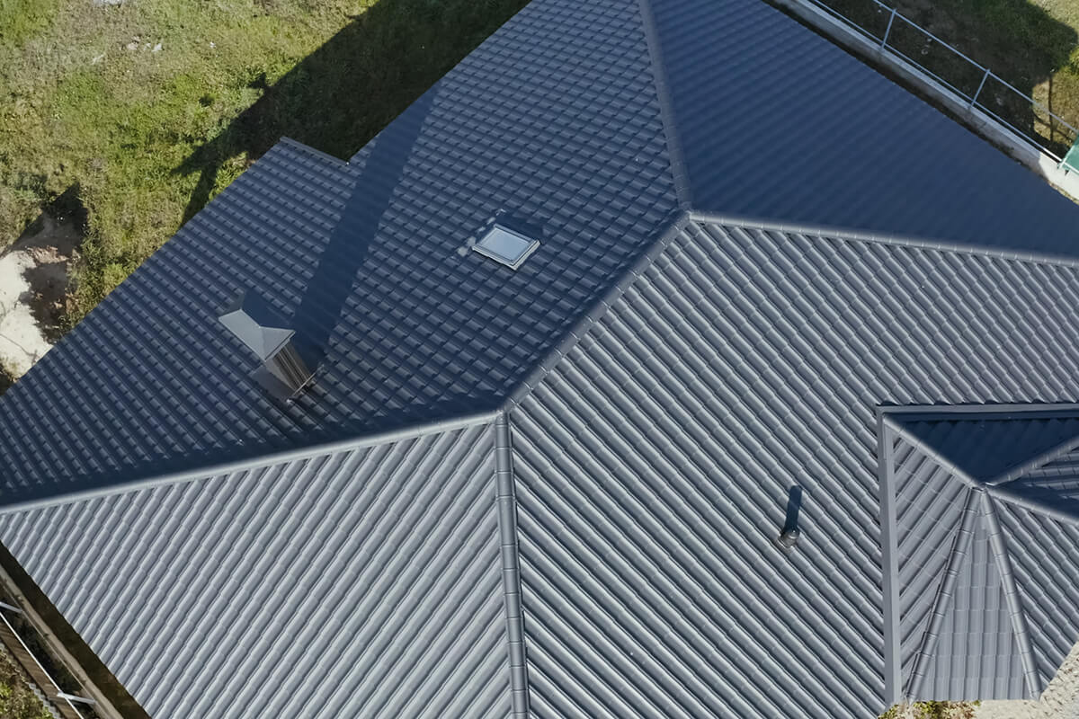 Corrugated metal roof and metal roofing