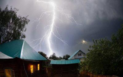 Debunking Misconceptions: Metal Roofs and Lightning Strikes